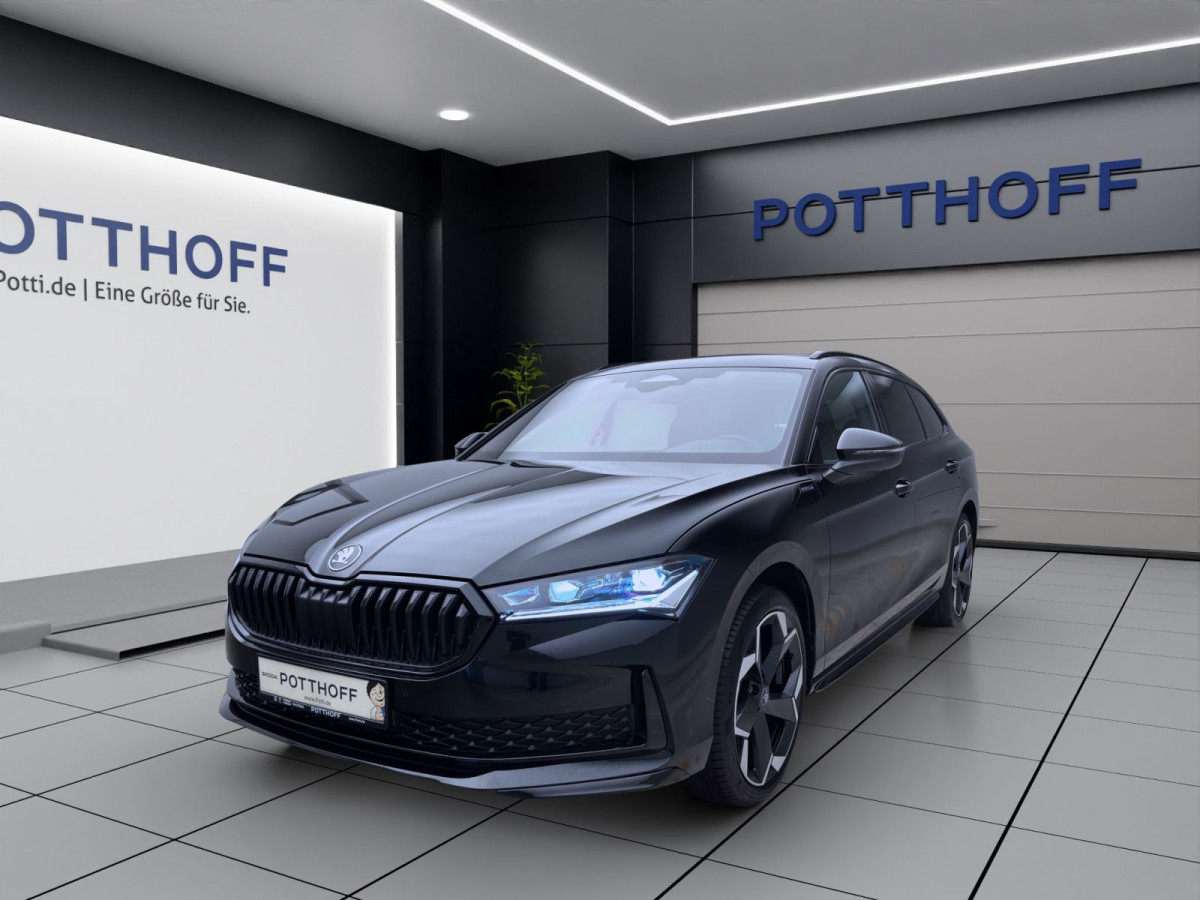 Thumb 0: Škoda SUPERB COMBI SPORTLINE DSG NAV KAM pACC DCC 19" MATRIX