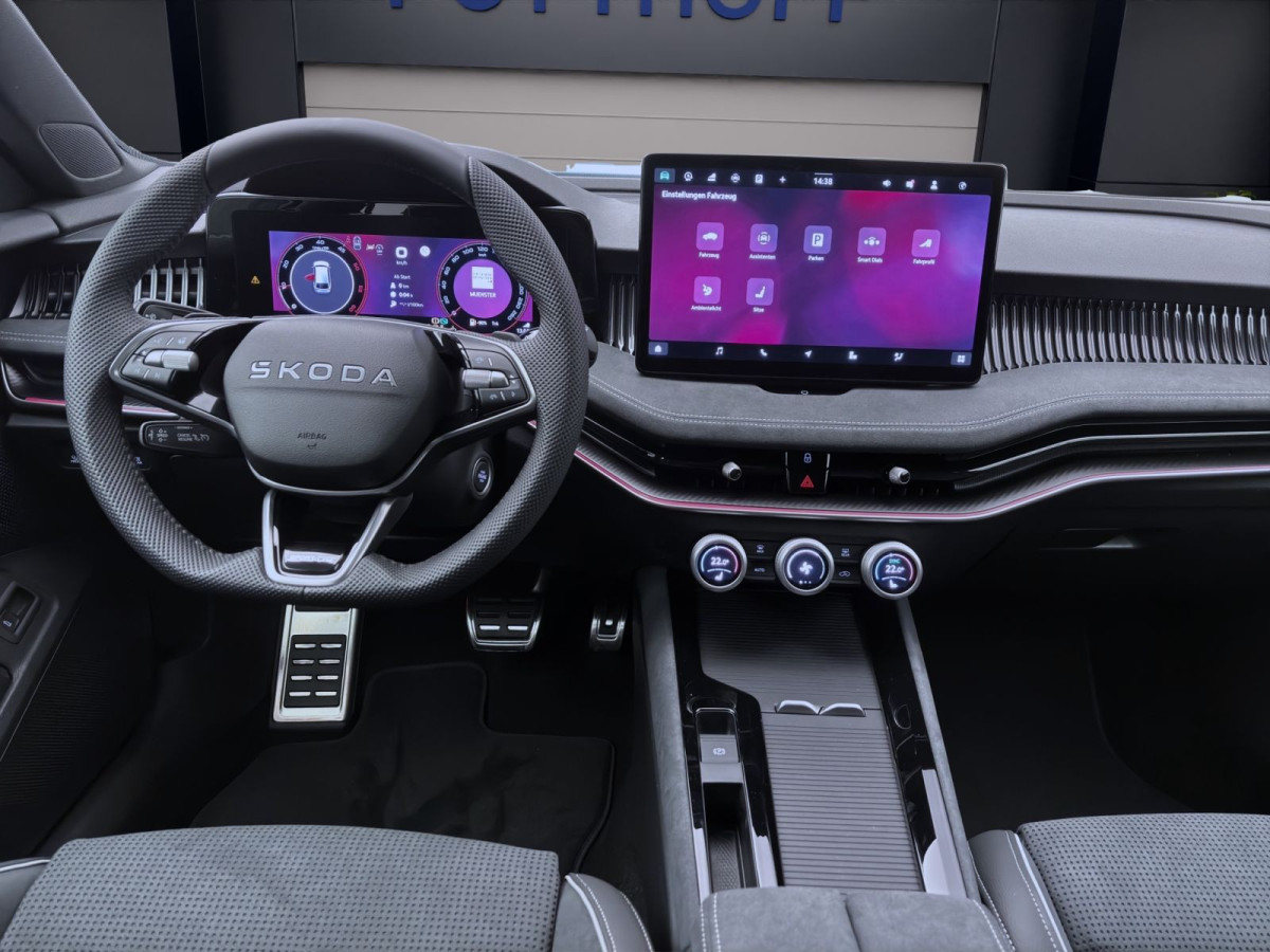 Thumb 12: Škoda SUPERB COMBI SPORTLINE 4X4 NAV KAM pACC DCC+ 19" MATRIX SIDE-ASSIST