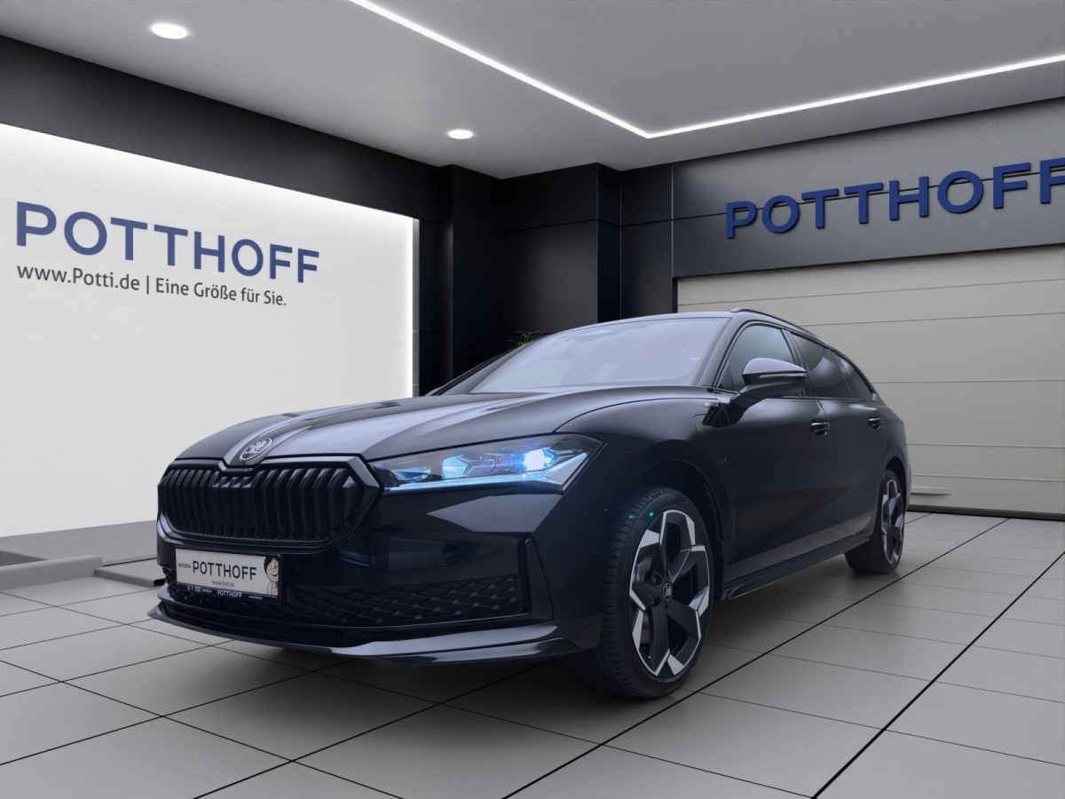 Thumb 0: Škoda SUPERB COMBI iV SPORTLINE NAV KAM DCC 19" MATRIX SPURWECHSEL