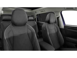 Fahrzeugbild eines Volkswagen Tayron in violett.