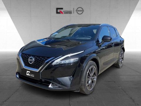 Automodell: Qashqai in der Farbe schwarz