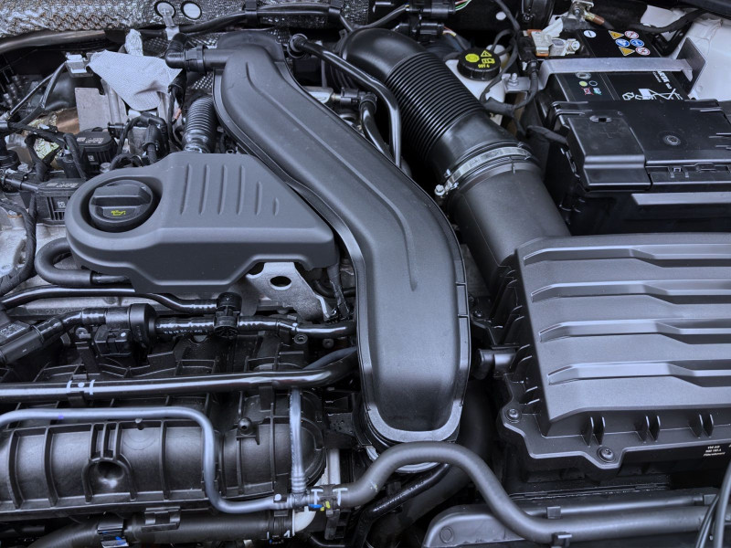 Bild 18: Volkswagen T-Roc 1.5 eTSI DSG LIFE NAVI KLIMA KAMERA SHZG