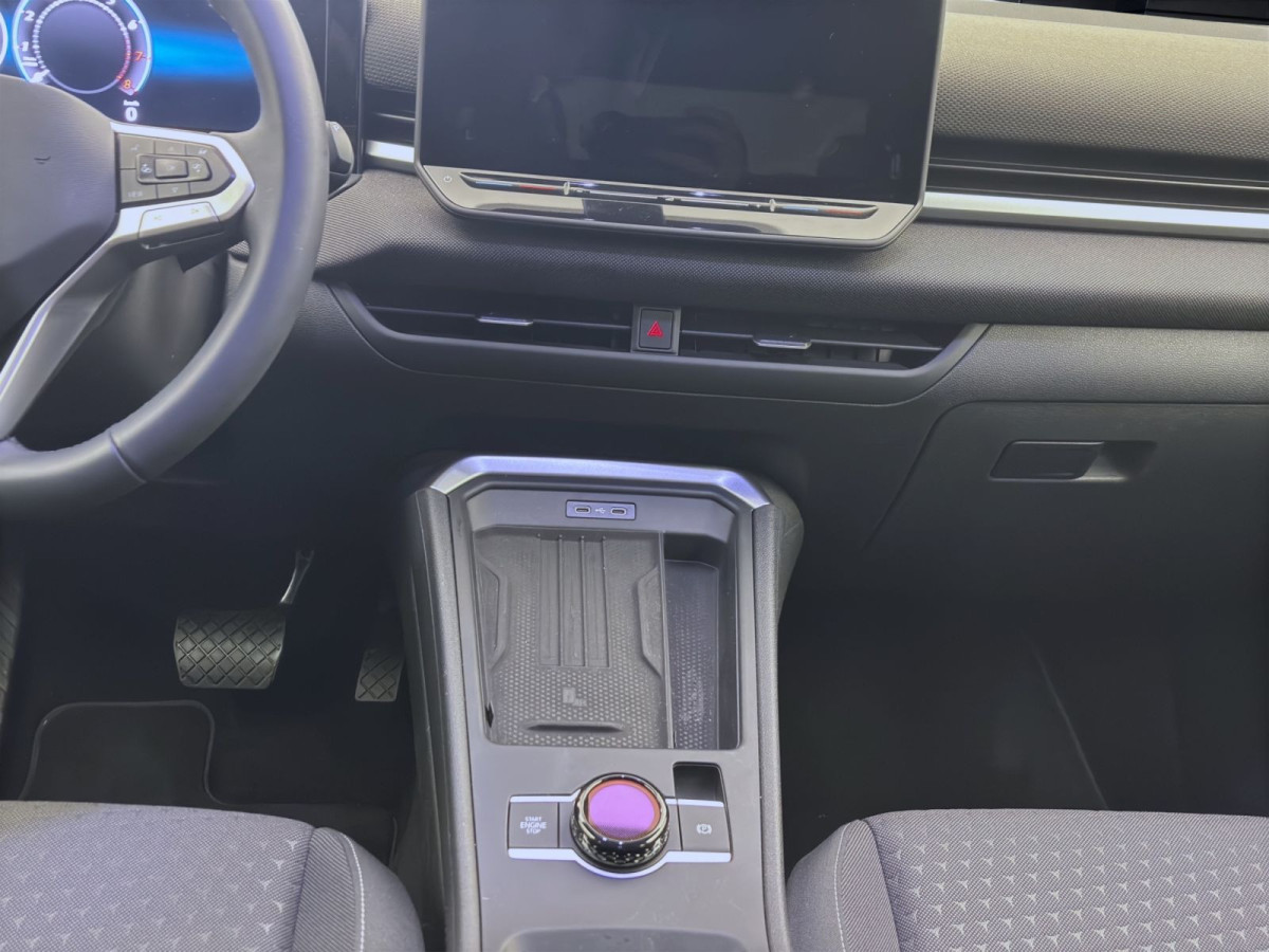 Thumb 13: Volkswagen T-Roc 1.5 eTSI DSG LIFE NAVI KLIMA KAMERA SHZG