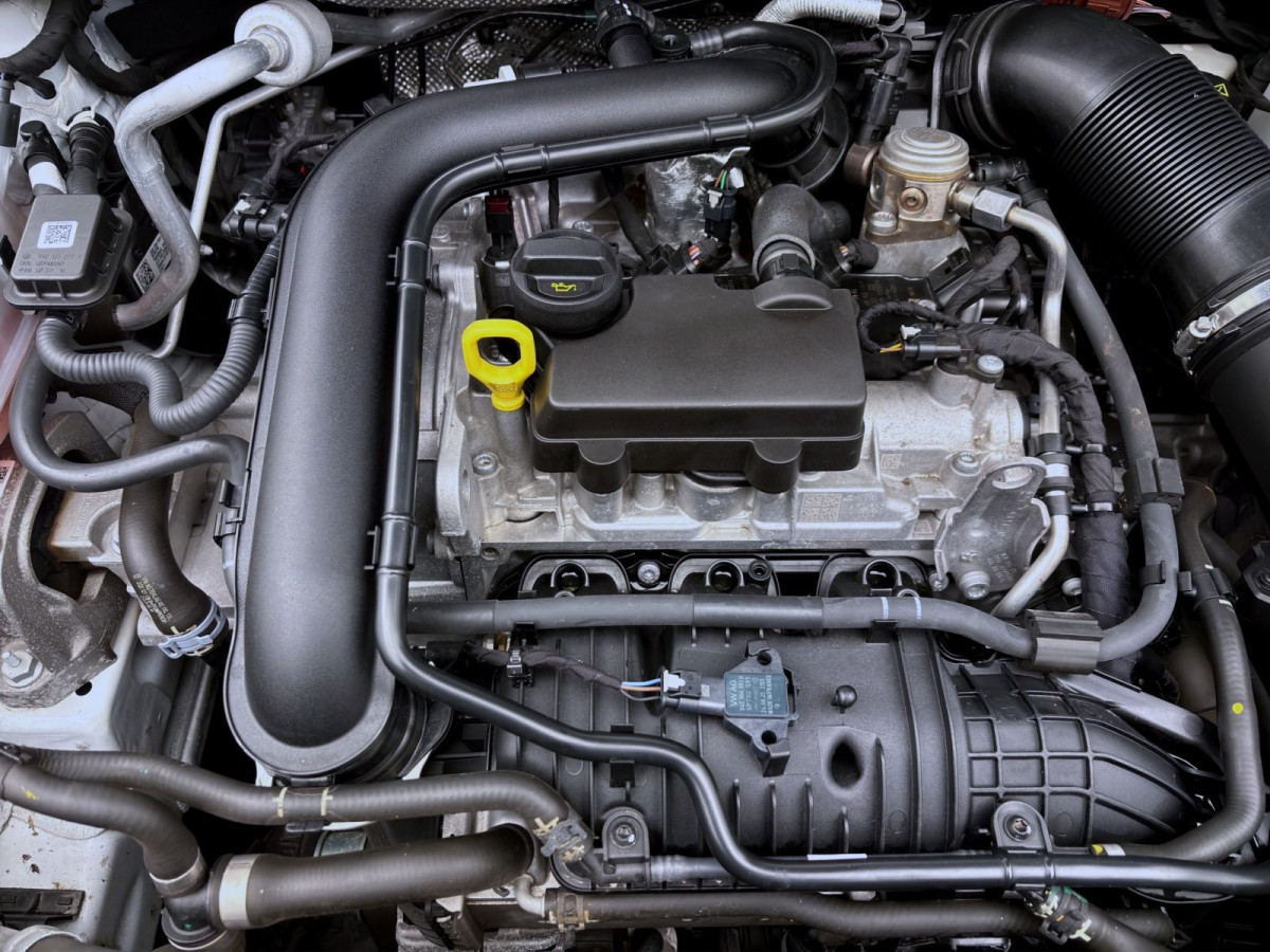 Thumb 17: Volkswagen Taigo 1.0 TSI DSG STYLE IQ.LIGHT NAVI KAMERA ACC