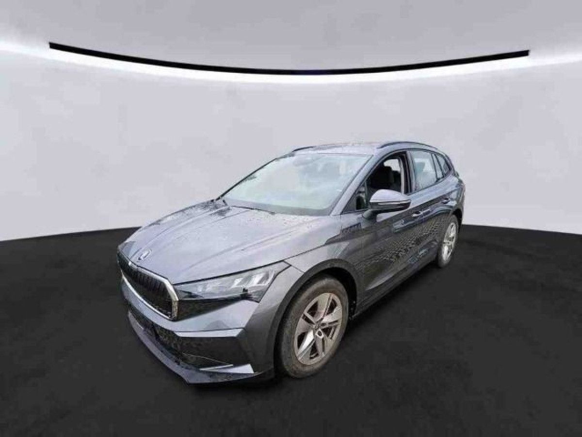 Thumb 0: Škoda Enyaq 50 iV LOFT NAVI KAMERA PDC LED LM19