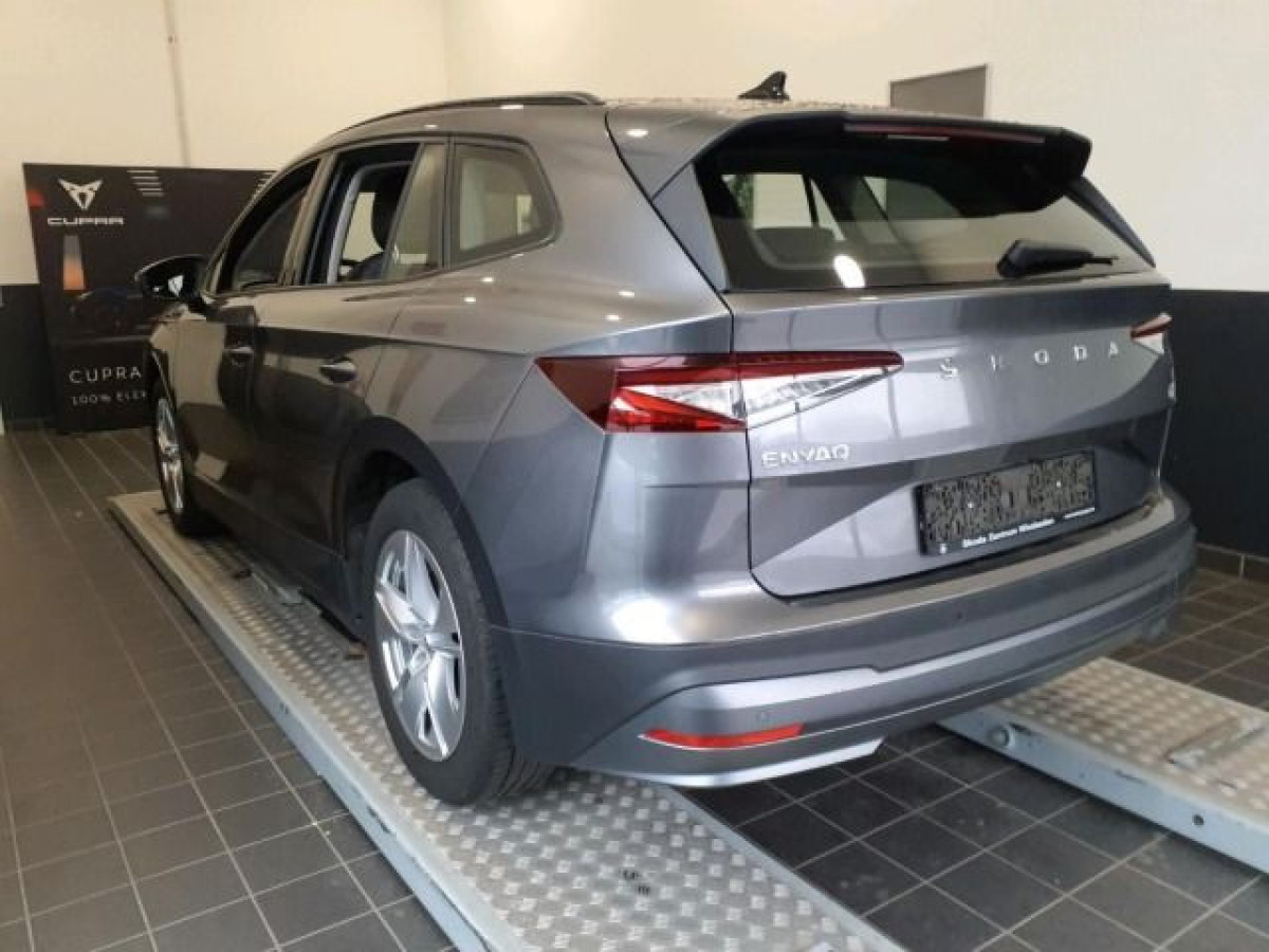 Thumb 1: Škoda Enyaq 50 iV LOFT NAVI KAMERA PDC LED