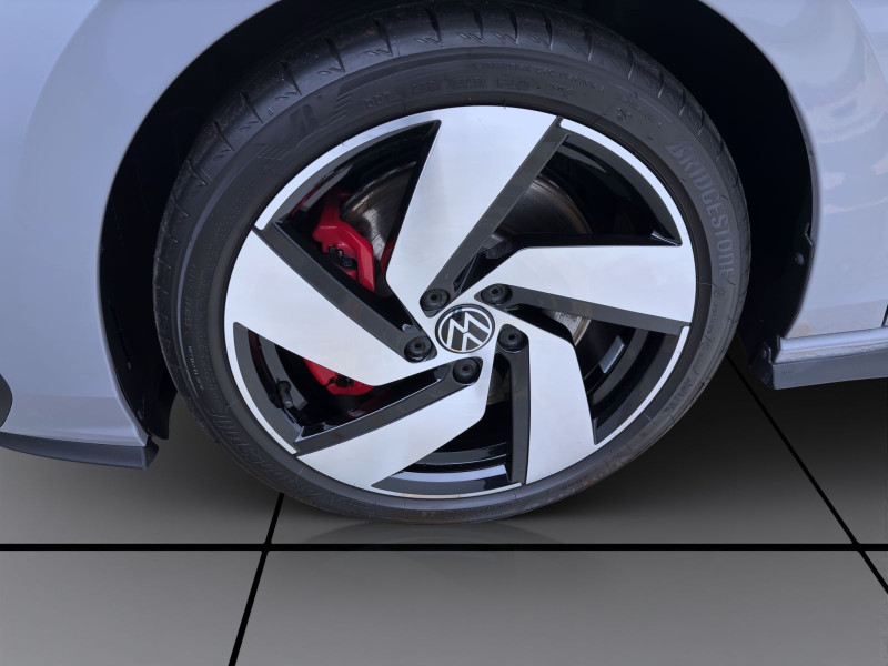 Bild 7: Volkswagen Golf GTI STDHZG NAVI KAMERA KLIMA