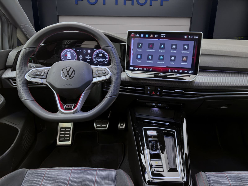 Bild 12: Volkswagen Golf GTI STDHZG NAVI KAMERA KLIMA