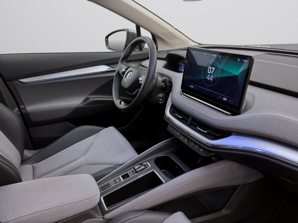 Thumb 16: Škoda Enyaq 50 iV LOFT NAVI KAMERA PDC LED