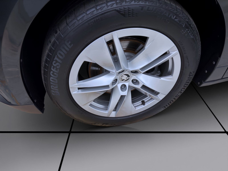 Bild 7: Škoda Enyaq 50 iV LOFT PANO NAVI KAMERA PDC LED