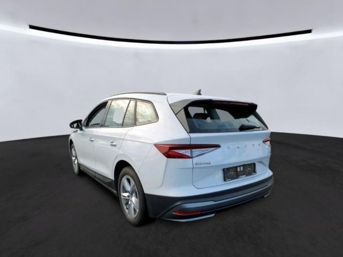 Thumb 1: Škoda Enyaq 50 iV LOFT NAVI KAMERA PDC LED