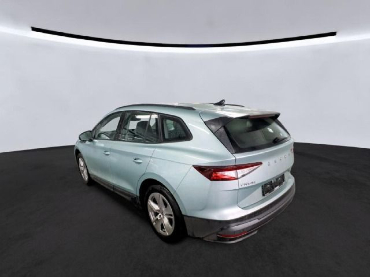 Thumb 1: Škoda Enyaq 50 iV LOFT NAVI KAMERA KLIMA PDC