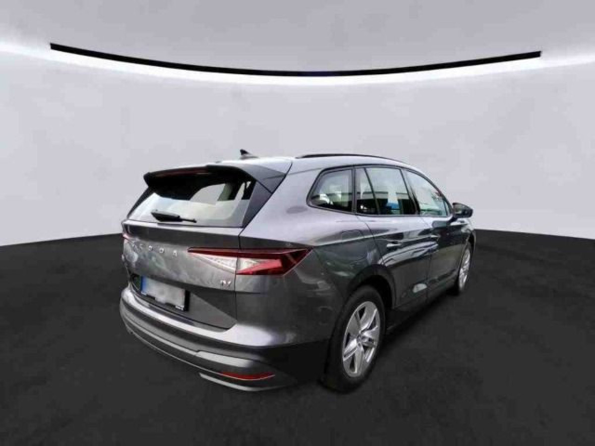 Thumb 1: Škoda Enyaq 50 iV LOFT NAVI KAMERA PDC LED