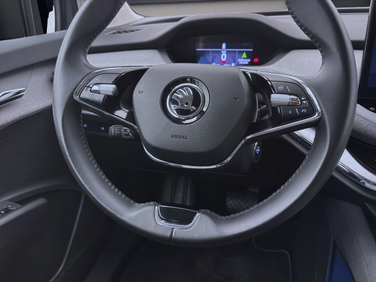 Thumb 11: Škoda Enyaq 50 iV LOFT NAVI KAMERA PDC LED
