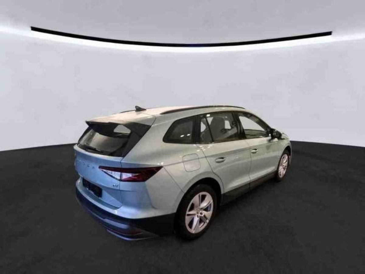 Thumb 1: Škoda Enyaq 50 iV LOFT NAVI KAMERA PDC LED