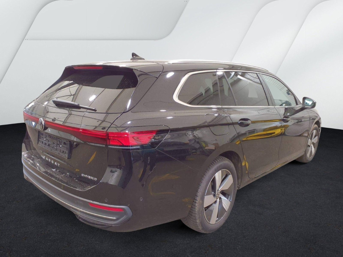 Thumb 1: Volkswagen Passat Variant 1.5 TSI eHybrid DSG BUSINESS NAVI AHK KAMERA KLIMA