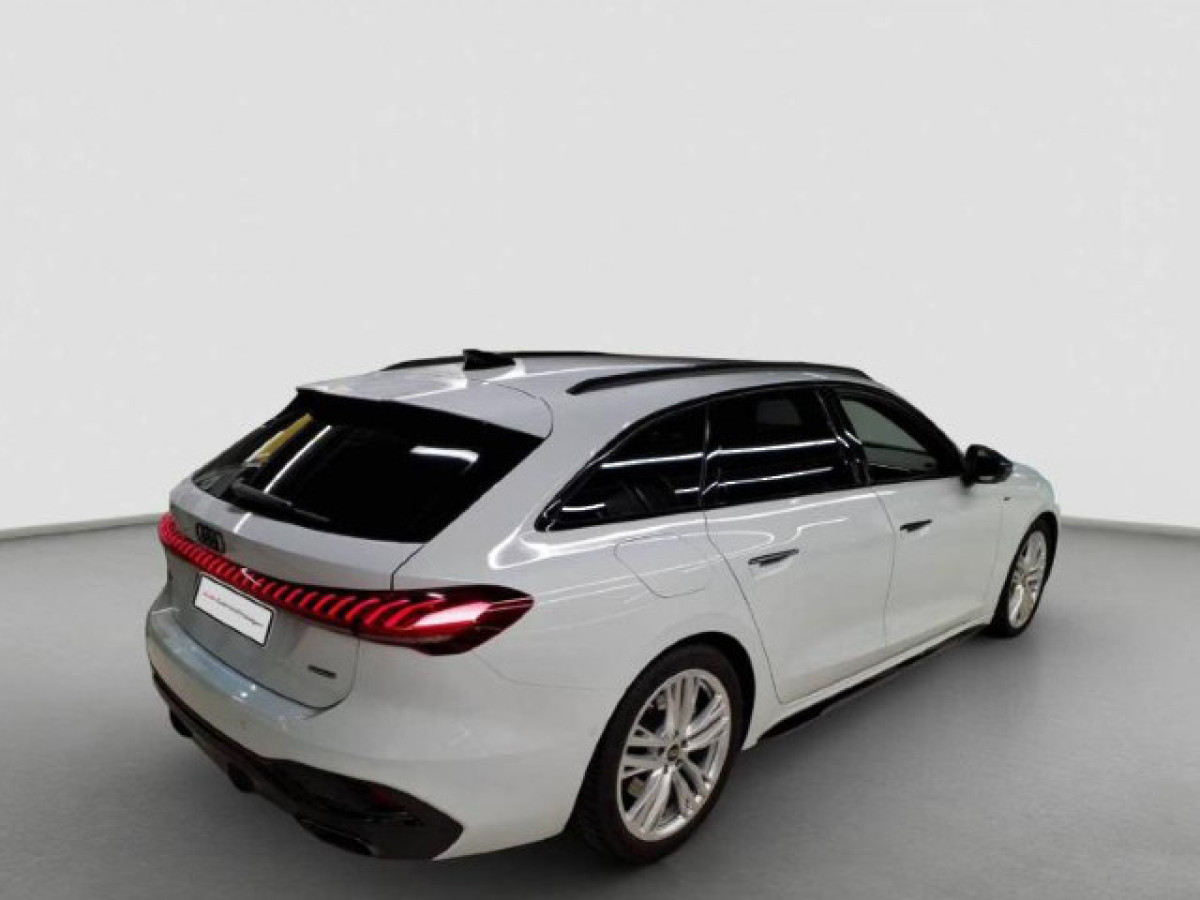 Thumb 1: Audi A5 Avant e-hybrid Q S LINE MATRIX NAVI SITZHZG VIRTUAL