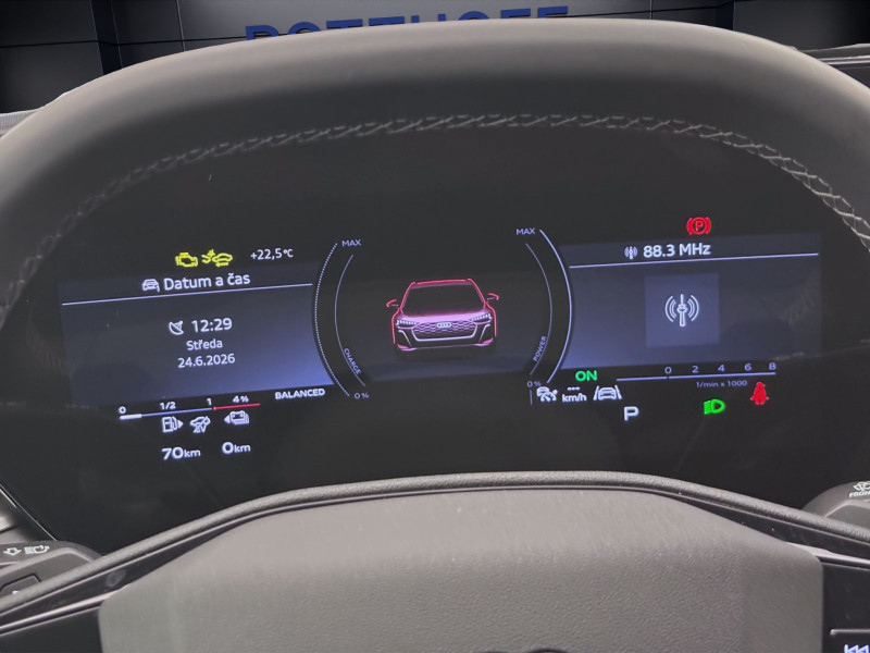 Bild 12: Audi A5 Avant e-hybrid Q NAVI STZHZG KAMERA PDC