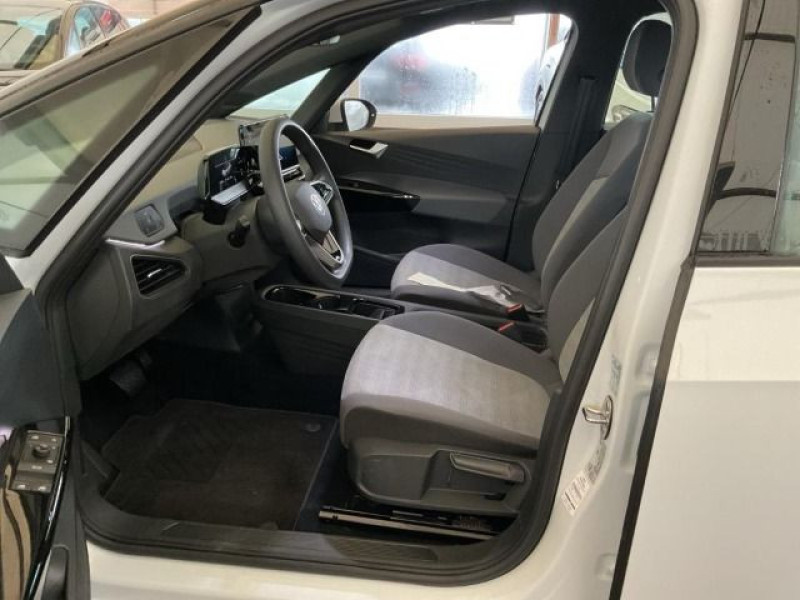 Bild 2: Volkswagen ID.3 PRO NAVI PDC LED KLIMA DAB+