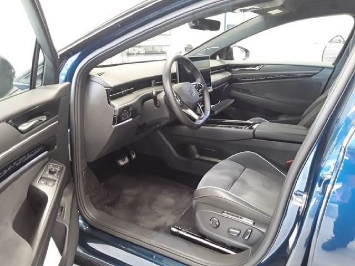 Thumb 2: Volkswagen ID.7 Tourer PRO S NAVI AHK KAMERA KLIMA