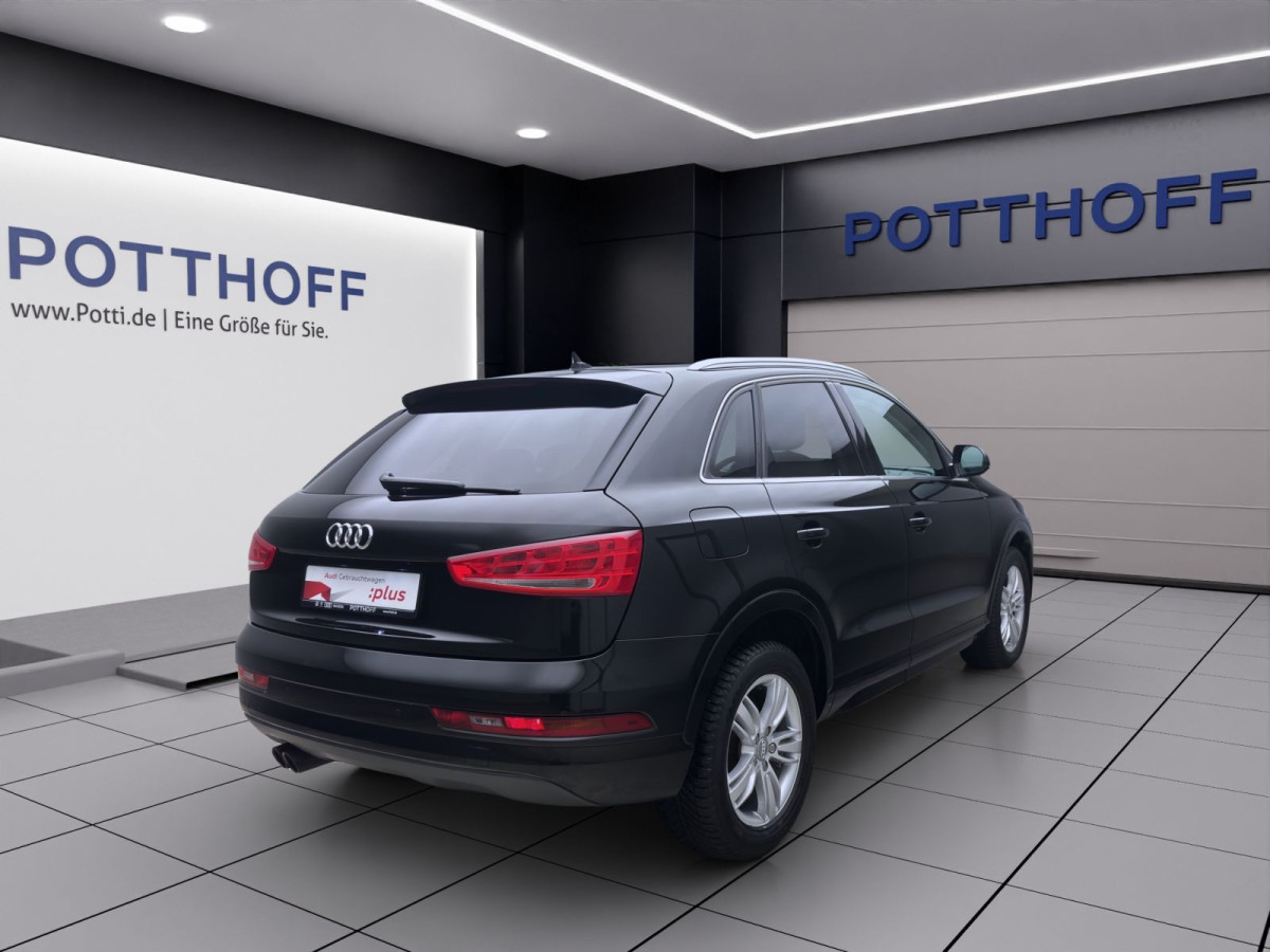 Thumb 5: Audi Q3 TFSI SPORT AHK KLIMA PDC SITZHZG