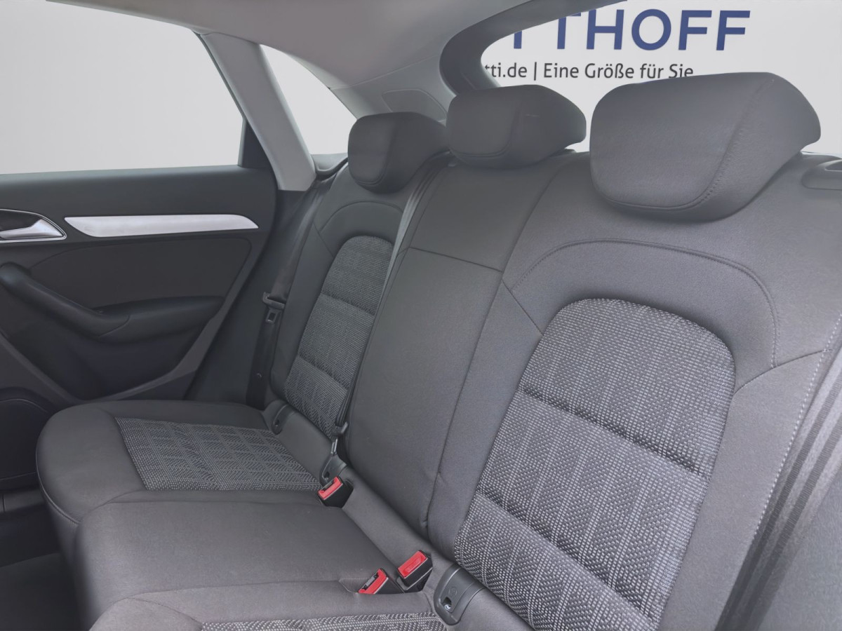 Thumb 15: Audi Q3 TFSI SPORT AHK KLIMA PDC SITZHZG