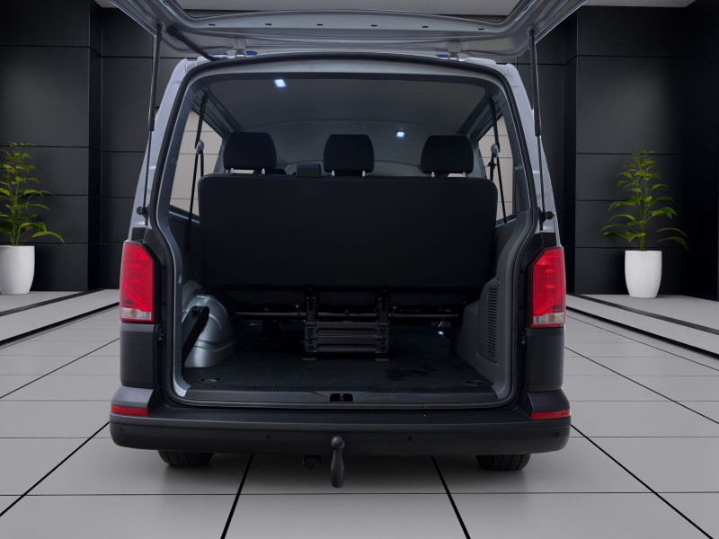 Bild 3: Volkswagen T6.1 Kombi 2.0 TDI AHK PDC KLIMA DAB+