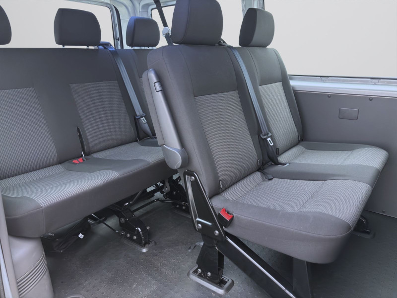 Bild 14: Volkswagen T6.1 Kombi 2.0 TDI AHK PDC KLIMA DAB+