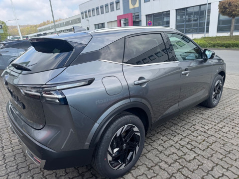 Ansicht 13 - Gebrauchtwagen Fahrzeug, Modell Qashqai der Marke Nissan von Verkäufer Auto Stamm GmbH