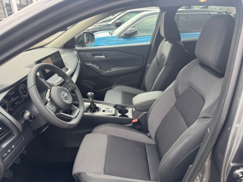 Ansicht 18 - Gebrauchtwagen Fahrzeug, Modell Qashqai der Marke Nissan von Verkäufer Auto Stamm GmbH