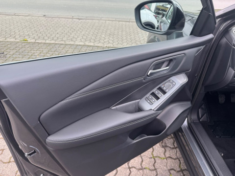 Ansicht 25 - Gebrauchtwagen Fahrzeug, Modell Qashqai der Marke Nissan von Verkäufer Auto Stamm GmbH