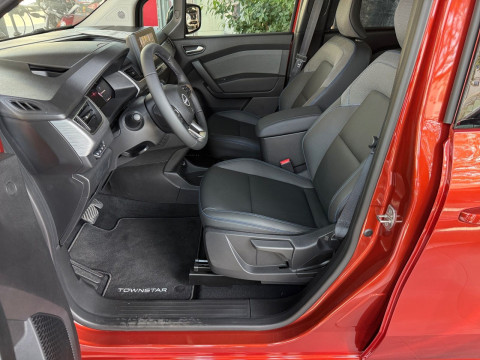 Ansicht 7 - Neuwagen Fahrzeug, Modell Townstar der Marke Nissan von Verkäufer Autohaus Jutz GmbH