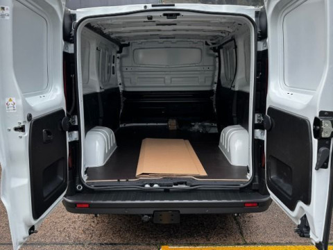 Ansicht 10 - Gebrauchtwagen Fahrzeug, Modell Primastar der Marke Nissan von Verkäufer Auto Treff Oranke GmbH