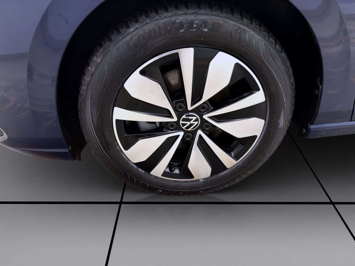 Thumb 7: Volkswagen Golf 2.0 TDI DSG MOVE NAVI KAMERA SITZHZG LED