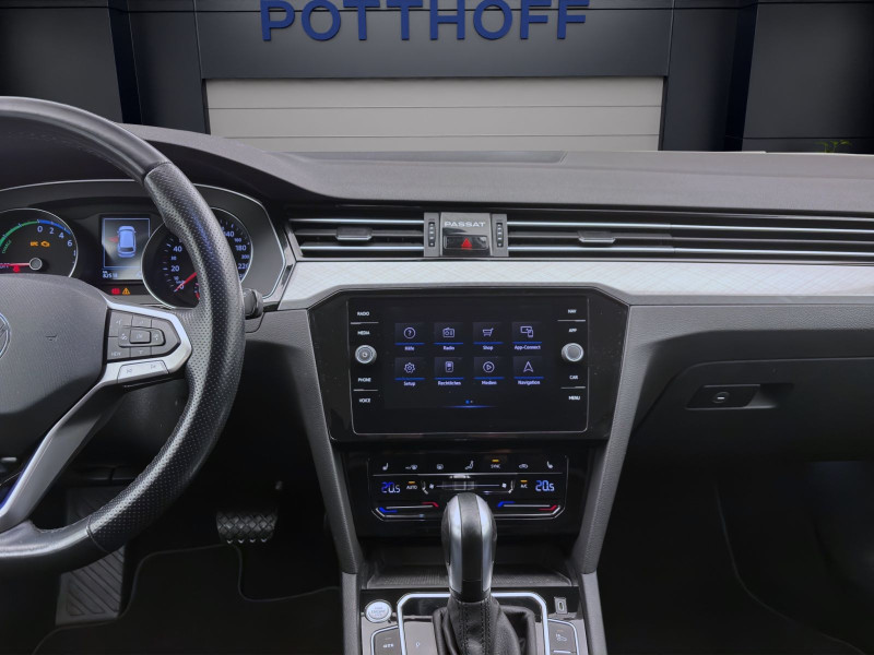 Bild 13: Volkswagen Passat Variant 1.4 TSI eHybrid DSG GTE NAVI KAMERA SITZHZG LED