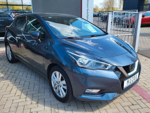 Automodell: Micra in der Farbe grau