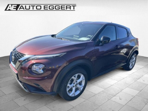 Automodell: Juke in der Farbe rot