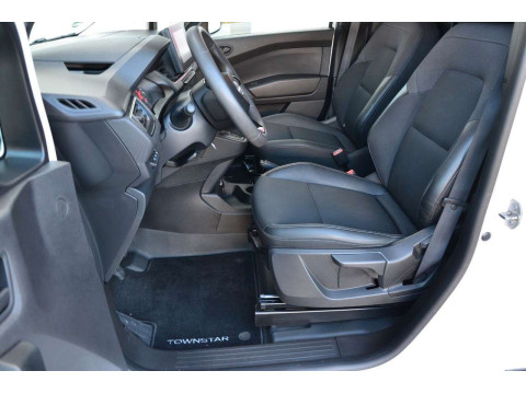 Ansicht 22 - Gebrauchtwagen Fahrzeug, Modell Townstar der Marke Nissan von Verkäufer KFZ-Vogel