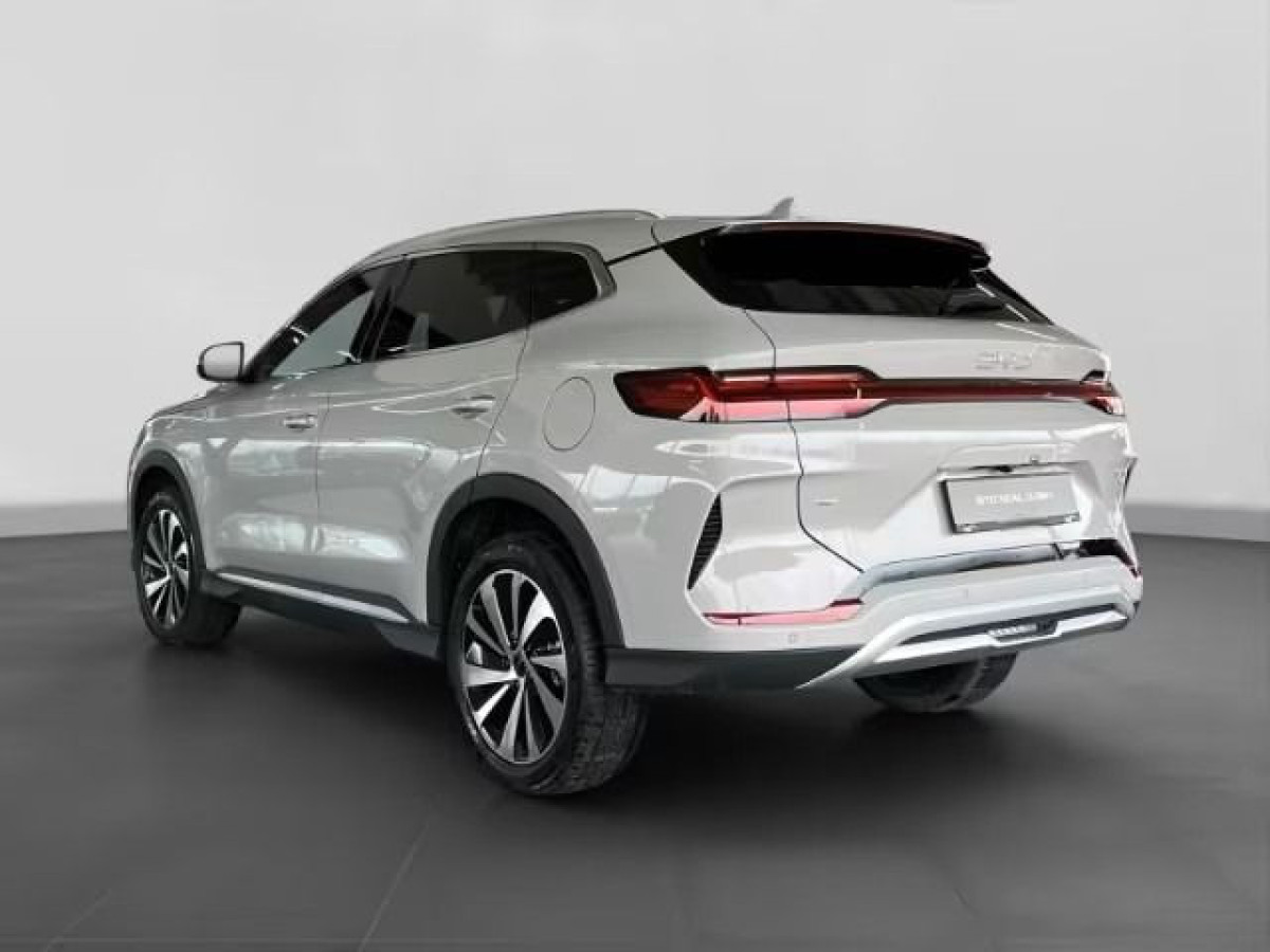 Thumb 1: BYD SEAL U DM-i DESIGN 360* HuD LM19 PANO PDC