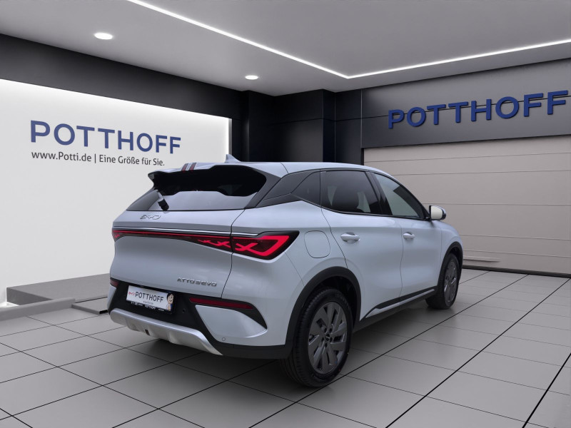 Bild 4: BYD ATTO 3 EVO DESIGN 360* NAVI LM18 LED PDC