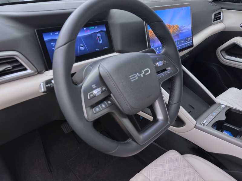 Bild 9: BYD ATTO 2 COMFORT PANO NAVI 360* PDC LED