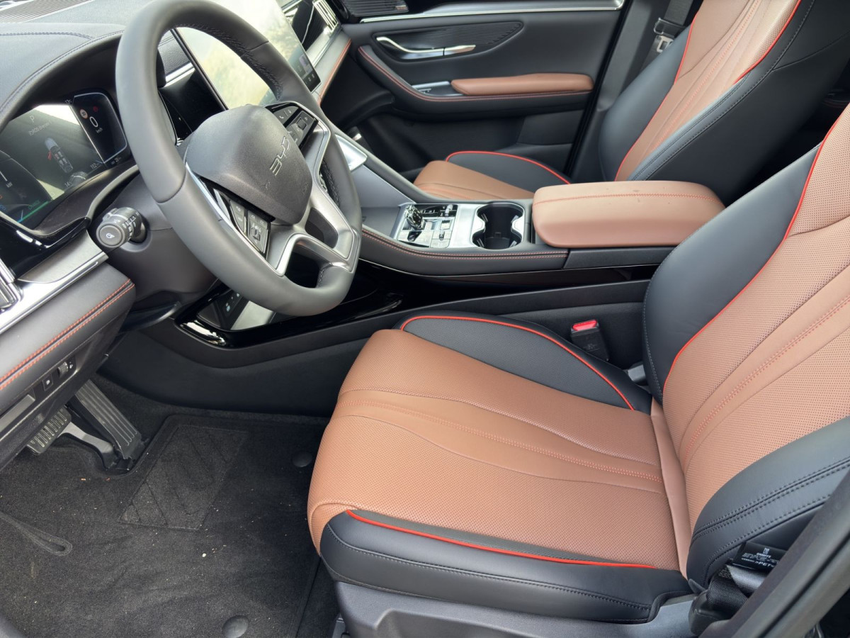 Thumb 9: BYD SEAL U DM-i COMFORT 360* HuD LM19 PANO PDC