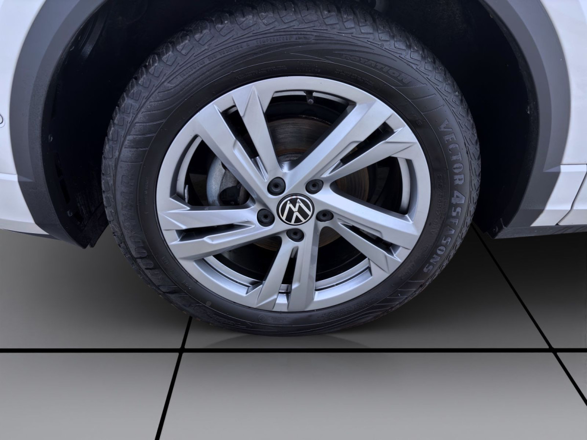 Thumb 8: Volkswagen T-Roc 1.0 TSI R-LINE PDC LED KLIMA SHZG