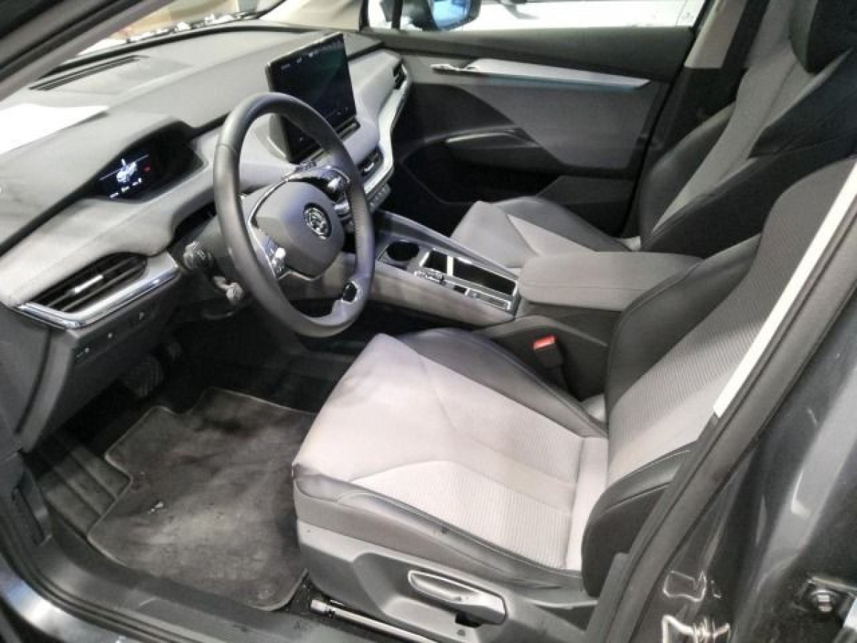 Thumb 2: Škoda Enyaq 50 iV LOFT NAVI KAMERA PDC LED