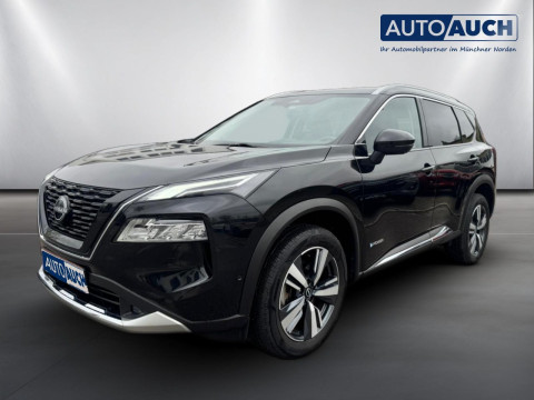 Automodell: X-Trail in der Farbe schwarz