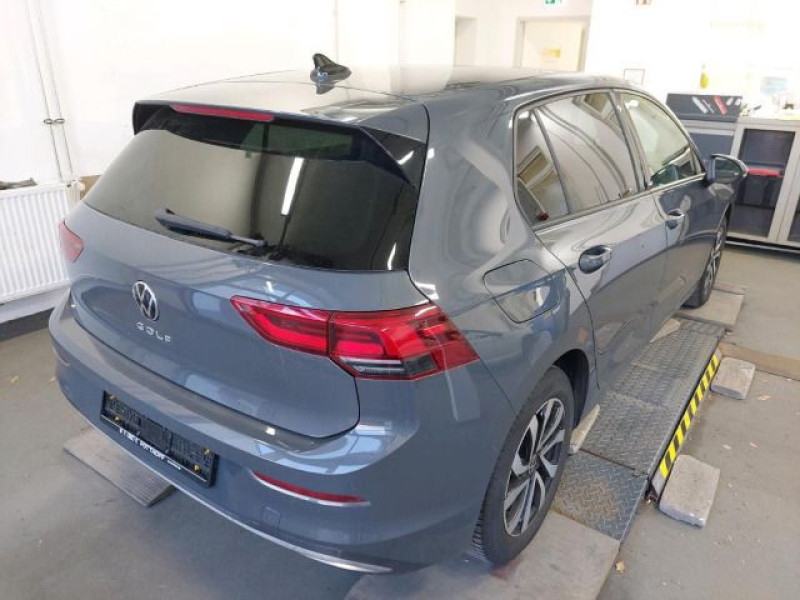 Bild 1: Volkswagen Golf 1.5 TSI ACTIVE STDHZG NAVI HuD ACC