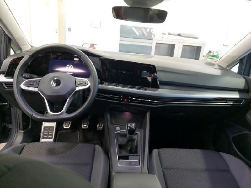 Bild 2: Volkswagen Golf 1.5 TSI ACTIVE STDHZG NAVI HuD ACC