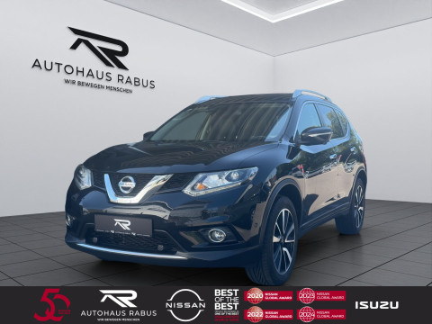Automodell: X-Trail in der Farbe schwarz