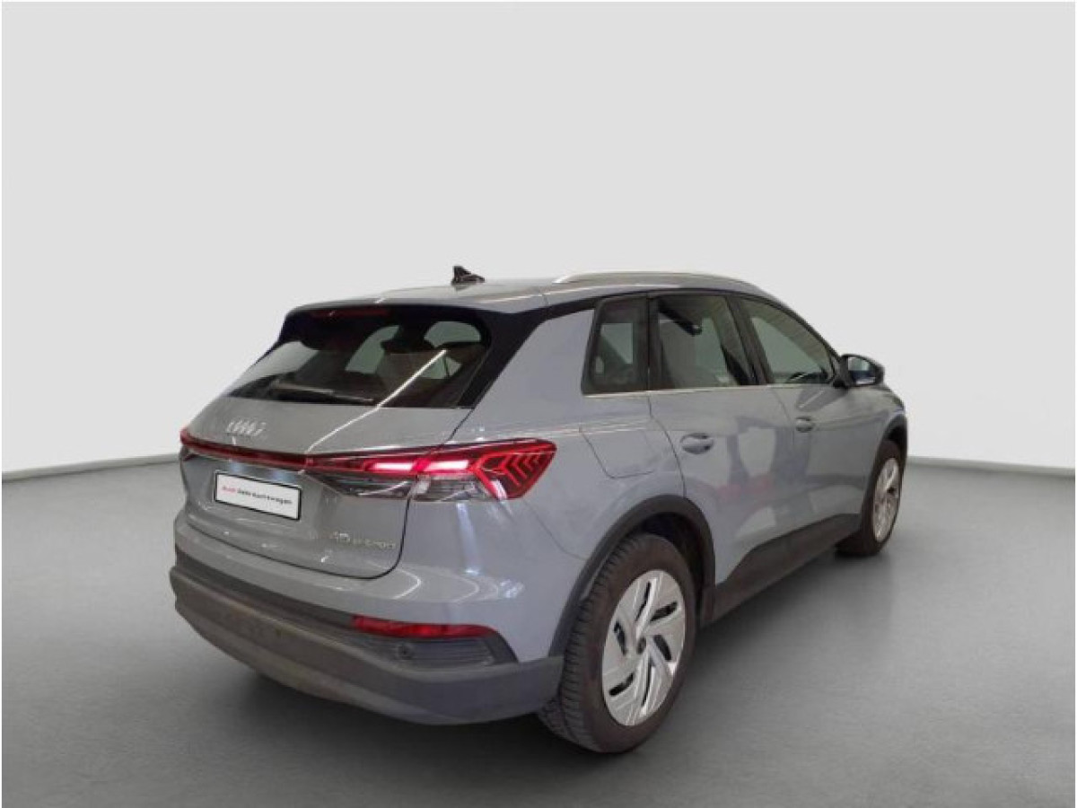 Thumb 1: Audi Q4 e-tron 45 KLIMA PDC NAVI eKLAPPE