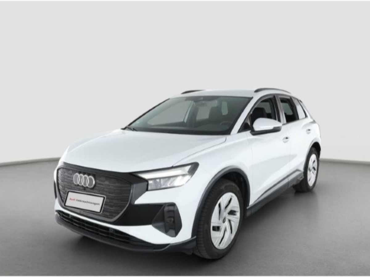 Thumb 0: Audi Q4 e-tron 40 NAVI eKLAPPE KLIMA LM19